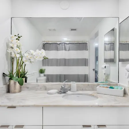 Studios In Brickell With Pool, Gym, Free Parking And Game Room Miami Exterior photo